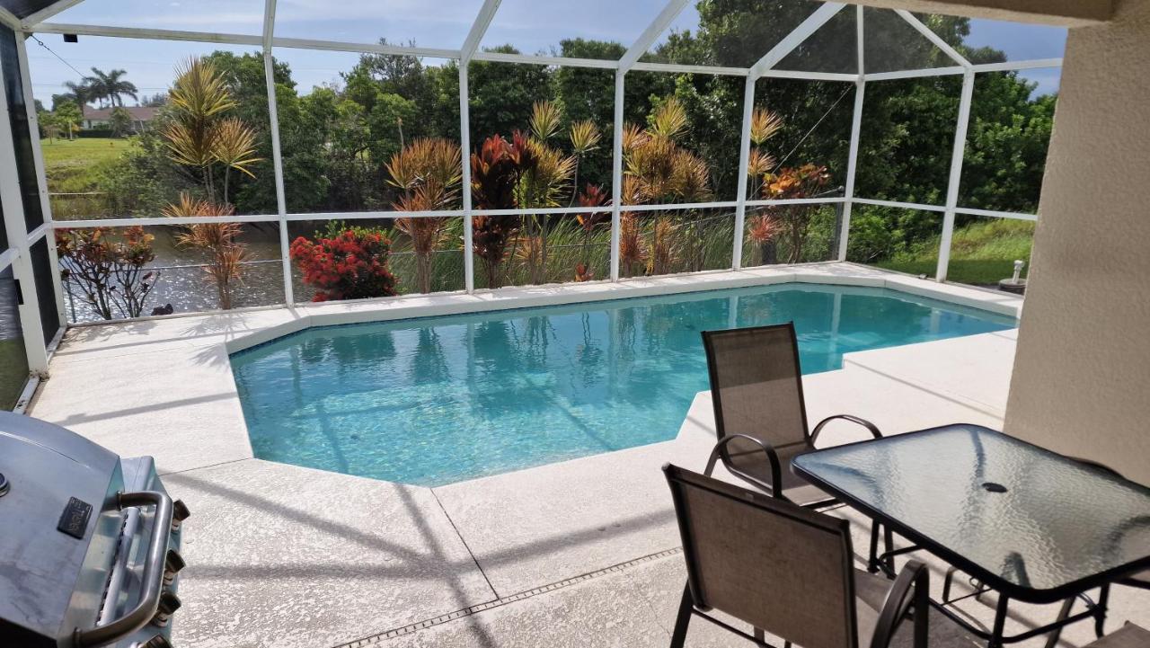 Villa Luhna 3 Bed / 2 Bath Canalfront Heated Pool Κέιπ Κόραλ Εξωτερικό φωτογραφία